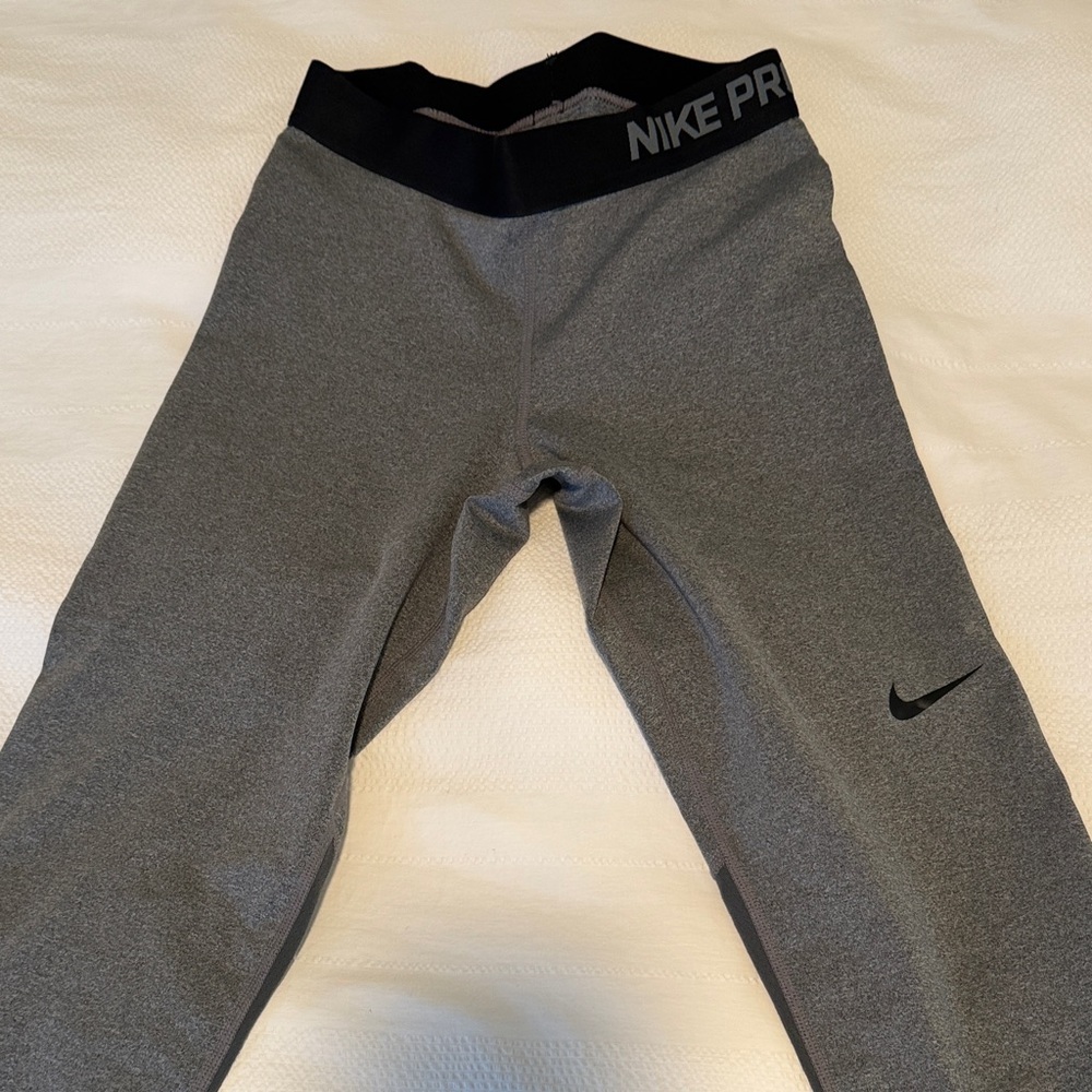 Nike Pro Gray Leggings